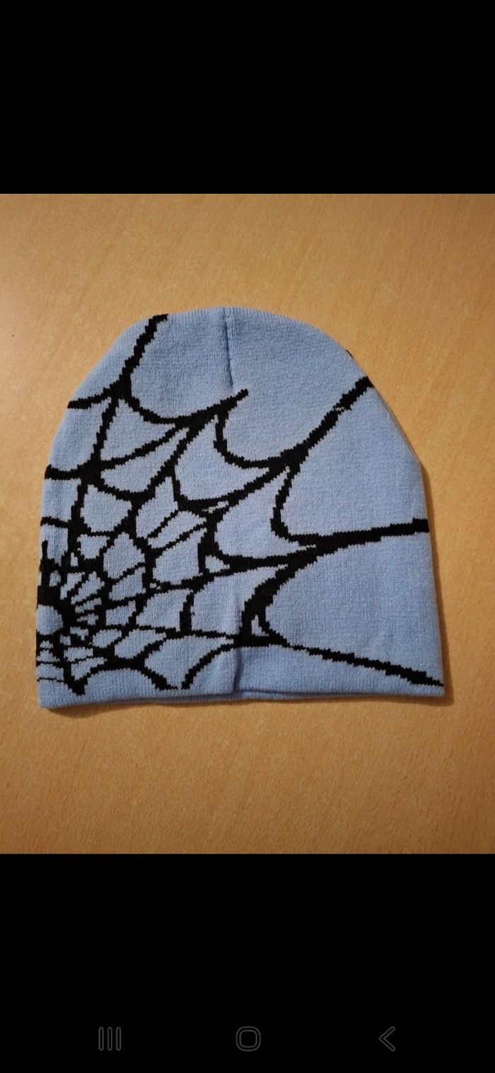 Bonnet Spider gris et noir