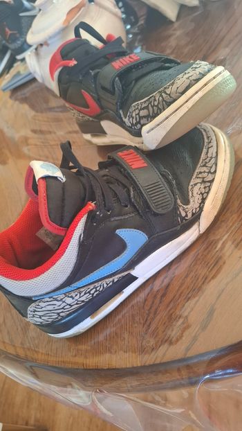 Baskets Nike Jordan pointure 38,5 gargon