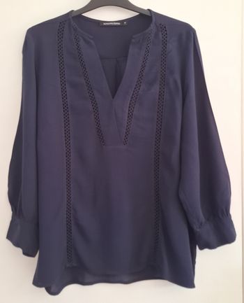 Blouse fluide transparente couleur unie