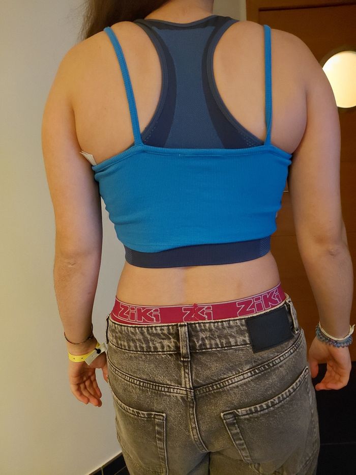 Petit Crop-Top bleu lacets