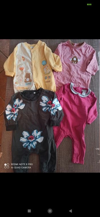 4 pyjamas légers 3 mois