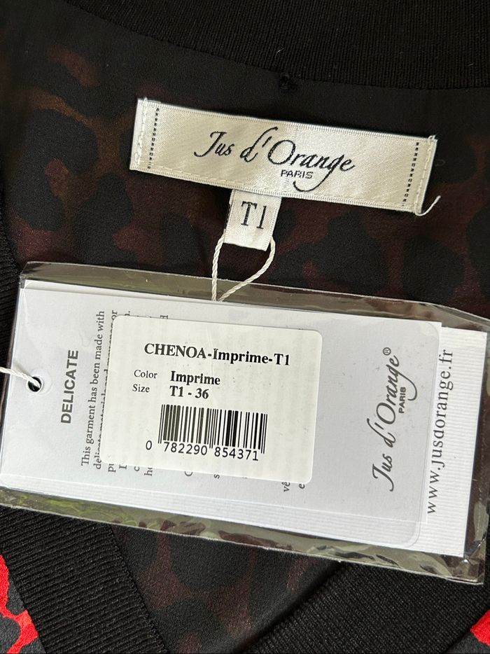 Robe imprimée neuve à manches longues Jus d’Orange taille 1 (taille grand) - photo numéro 9
