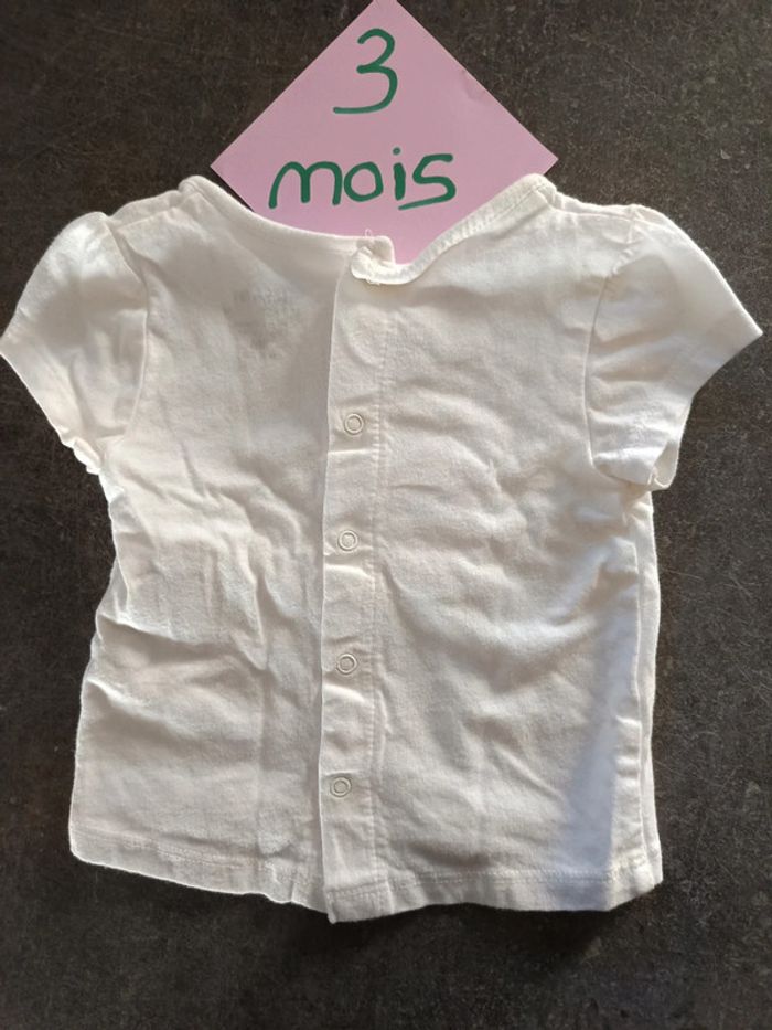 T-shirt LOVE 3 mois - photo numéro 4