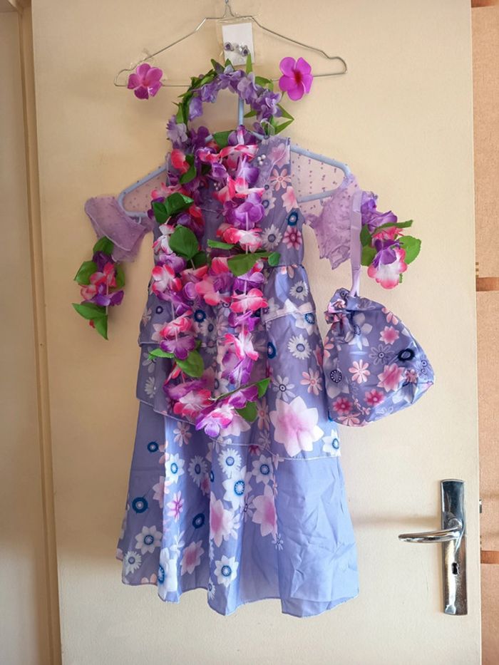 Ensemble robe fille 3/4 ans Marque Muababy nombreux accessoires. - photo numéro 12