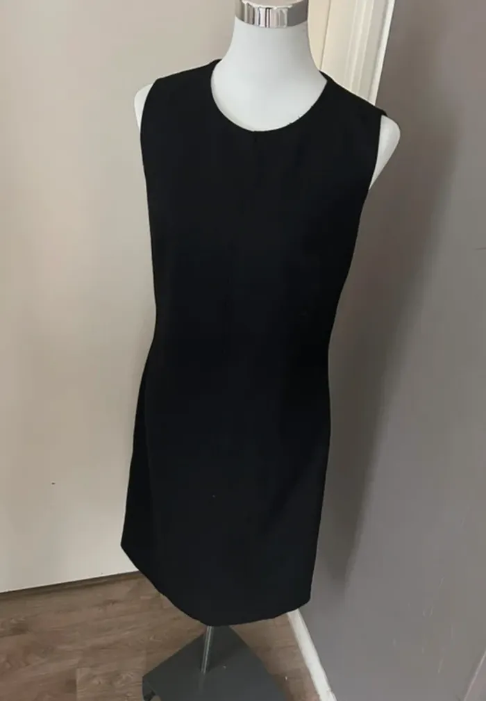Référence robe sans manches pour l’hiver en laine noire femme, taille 38 - photo numéro 2
