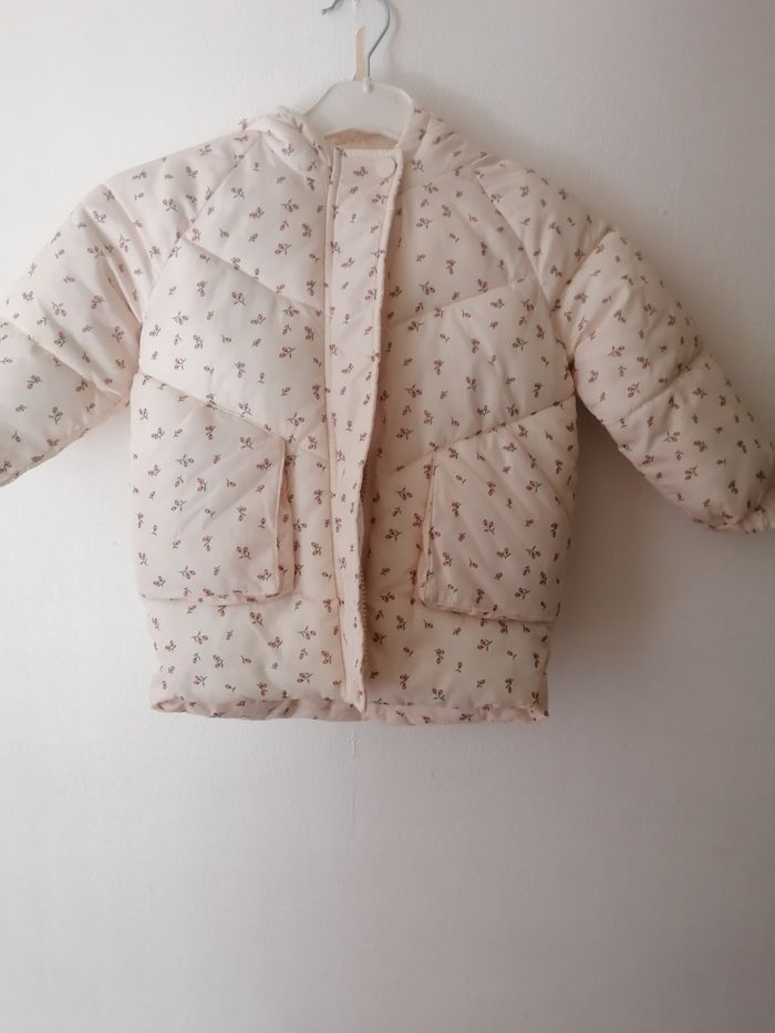 Manteau d'hiver fille 24mois kiabi, à capuche