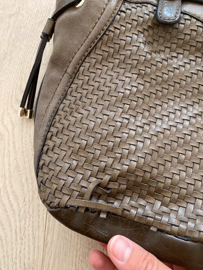 Sac à main GUESS - photo numéro 4