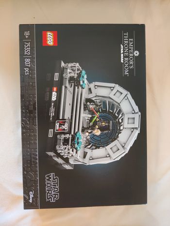 👑 LEGO 75352 – Diorama de la Salle du Trône de l’Empereur – Neuf & Scellé ⚡