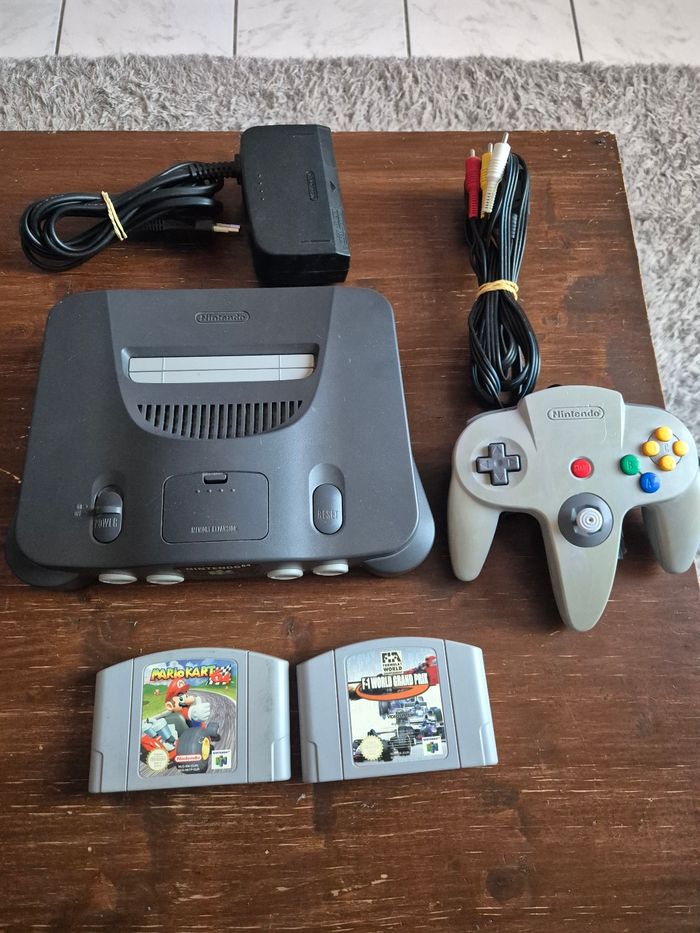 Console n64 nintendo 64 et jeux