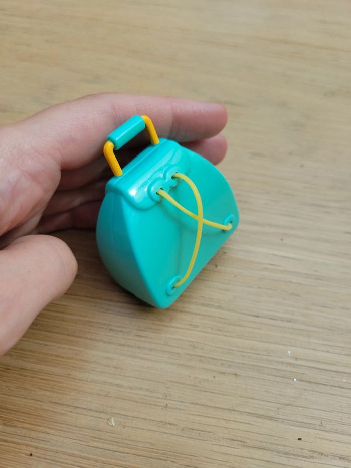 Jouet miniatures sac pour poupée barbie bleu jaune boîte - photo numéro 2