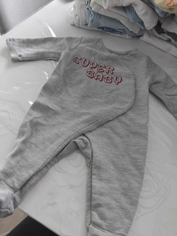 Pyjama 1 mois