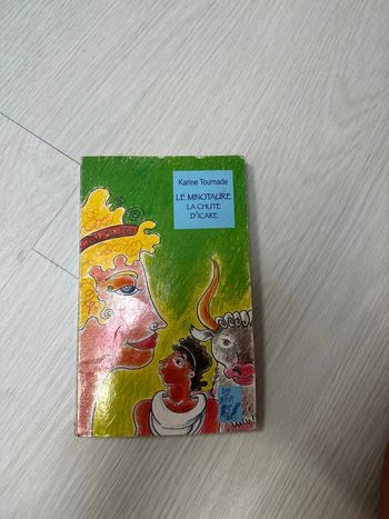 Livre le Minotaure, la chute d’Icare lire, c’est parti
