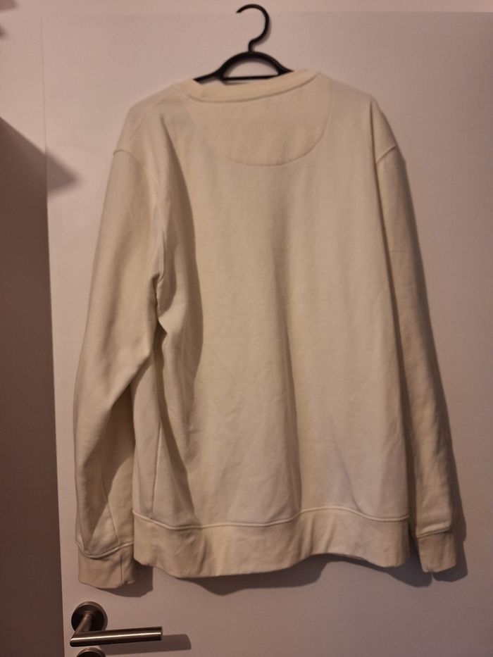 Pull blanc - photo numéro 2