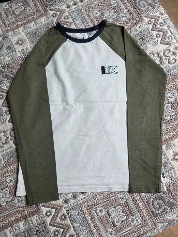 Lot t-shirts manches longues garçon 10 ans - photo numéro 5