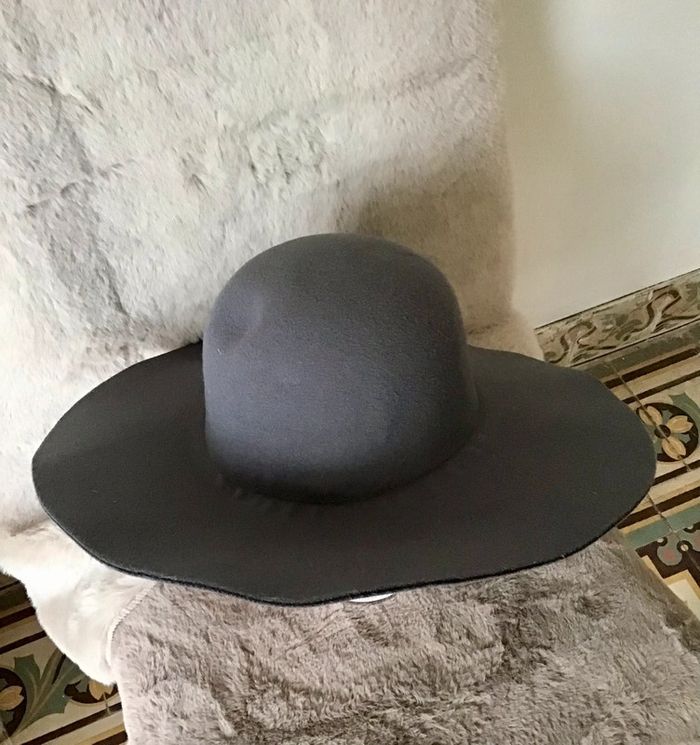 Chapeau gris taille unique (0224) - photo numéro 2
