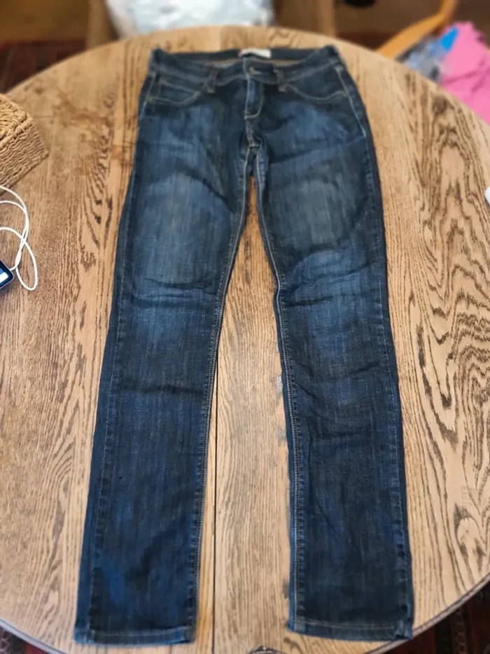 Jeans Levi's femme skinny fit 473 w31 L34 - photo numéro 17