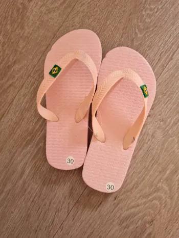 Tong taille 30