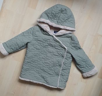 Manteau chaud et molletonné de couleur kaki (3 ans) / Kiabi