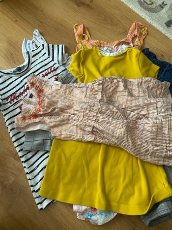 Lot robe 6 ans
