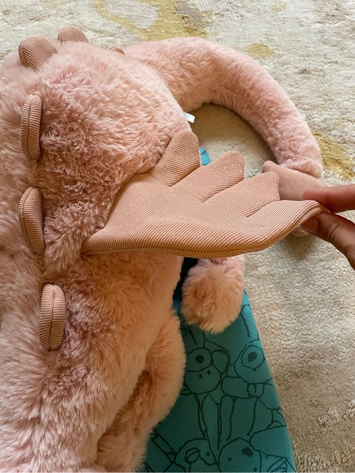 Grande Peluche Jellycat HUGUE dragon rose - photo numéro 4