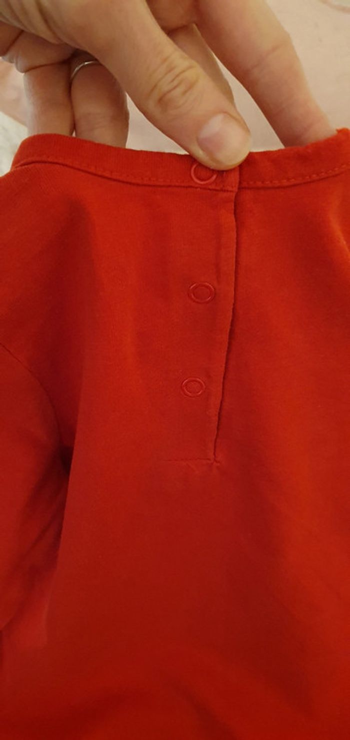 Tee-shirt rouge Z Grain de blé taille 6 mois en très bon état - photo numéro 4