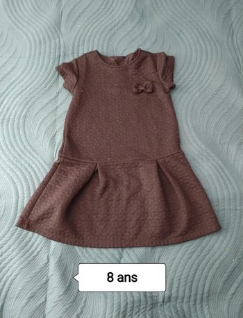 Robe noir vertbaudet 8 ans