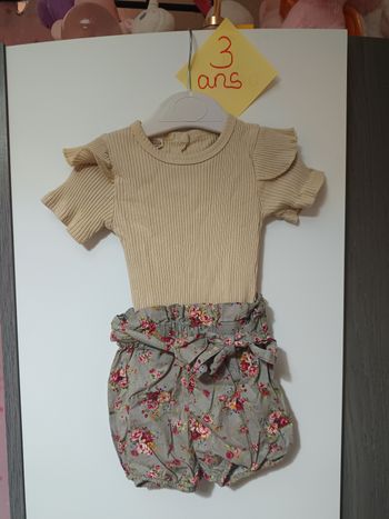 Ensemble body + short fleuri 100cm