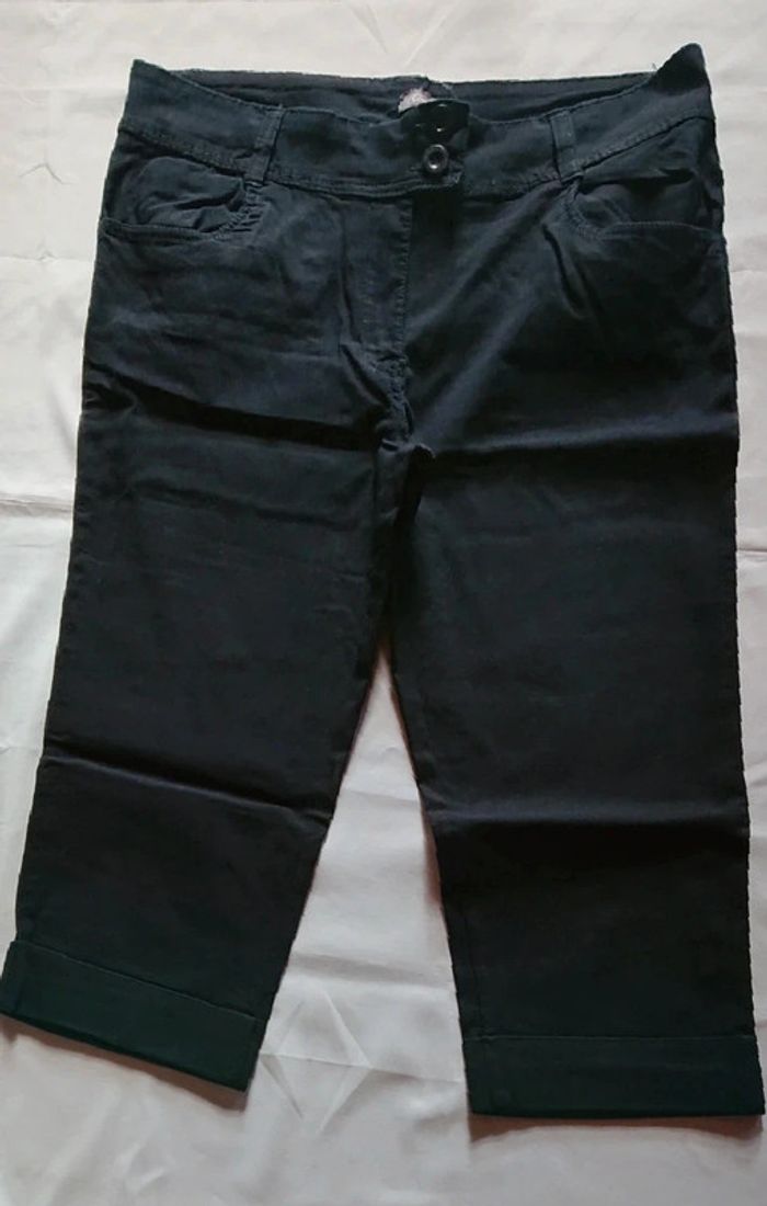 Pantacourt noir clara vitti