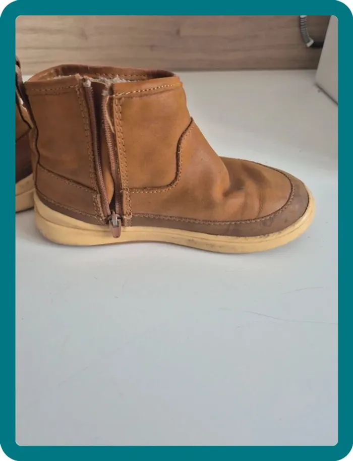 Bottines Enfant Zara - taille 26 - photo numéro 4