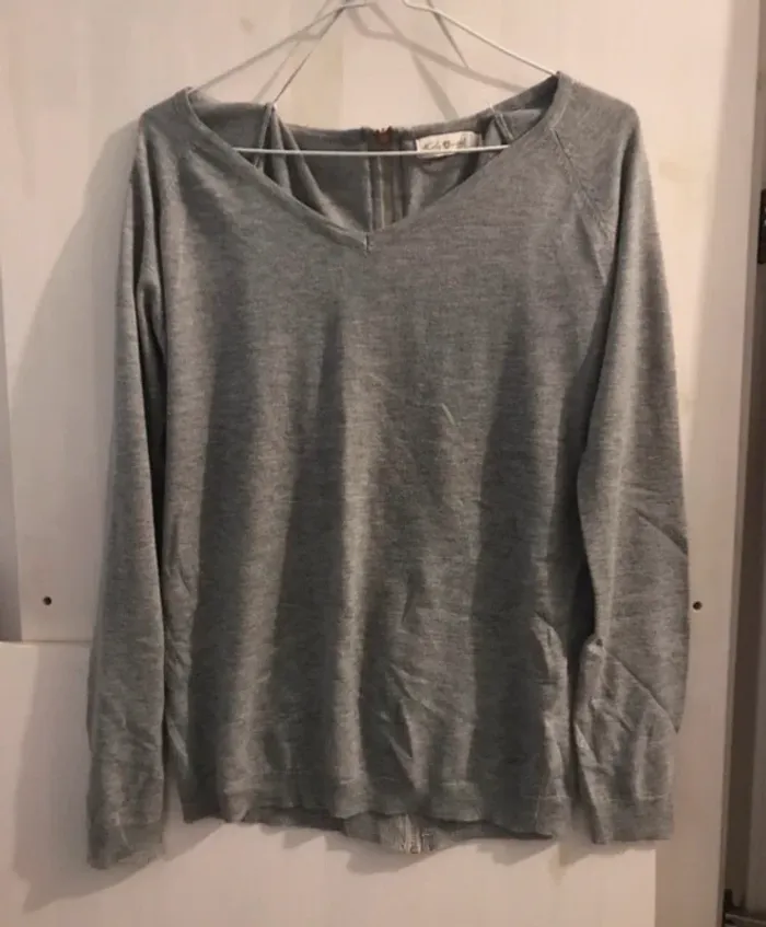 Haut femme col v  lolyloof été manche longue avec une fermeture sur le do gris dorée taille M