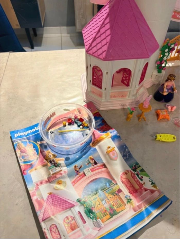 Château playmobil princesse 70448
