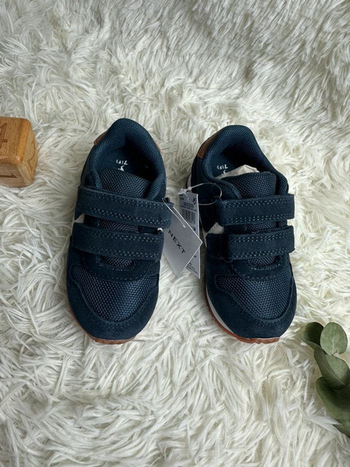 Paire de basket bleu marine next taille 24 - photo numéro 4