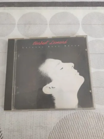 CD Herbert Léonard