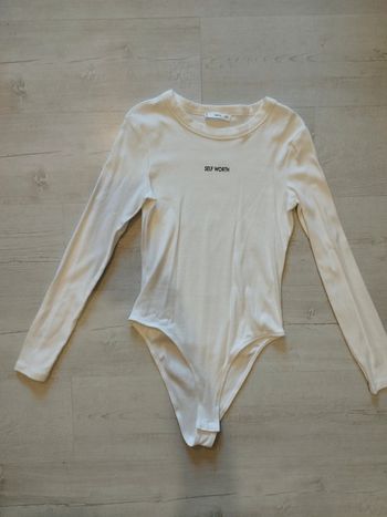 Très joli bodie Mango taille L