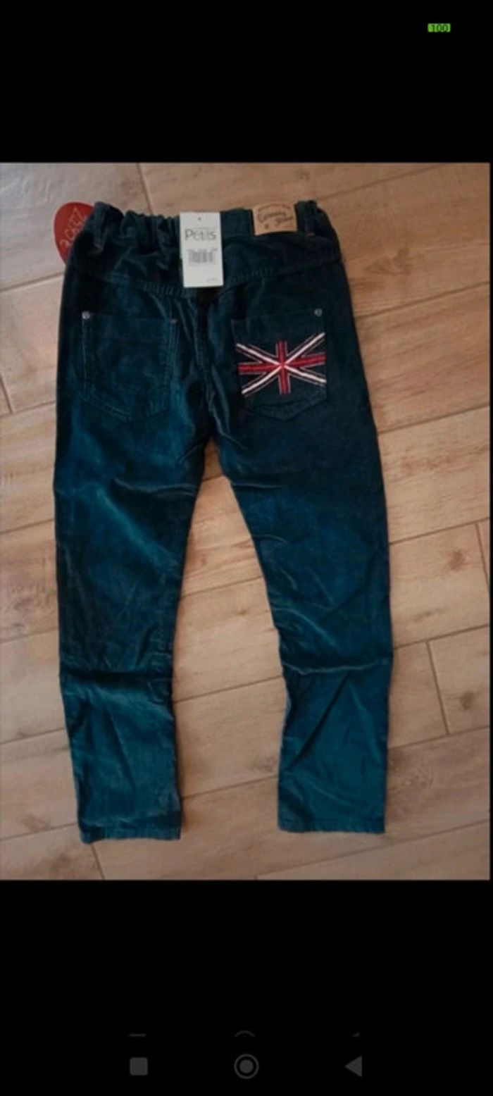 Pantalon neuf 12 ans - photo numéro 5