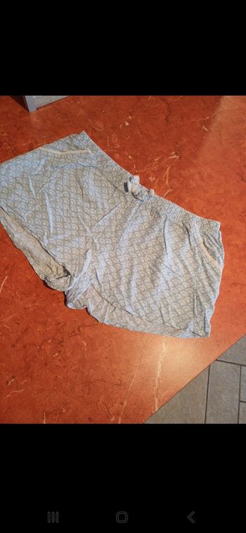 Short femme taille S