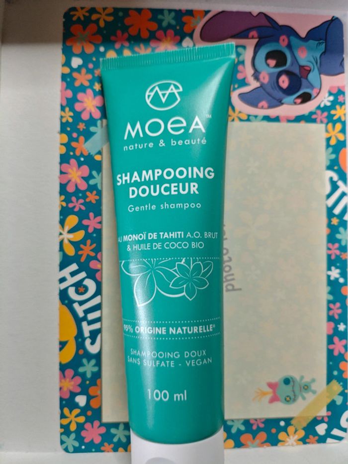 Lot huile scintillante / gel douche / crème solaire / shampoing monoï