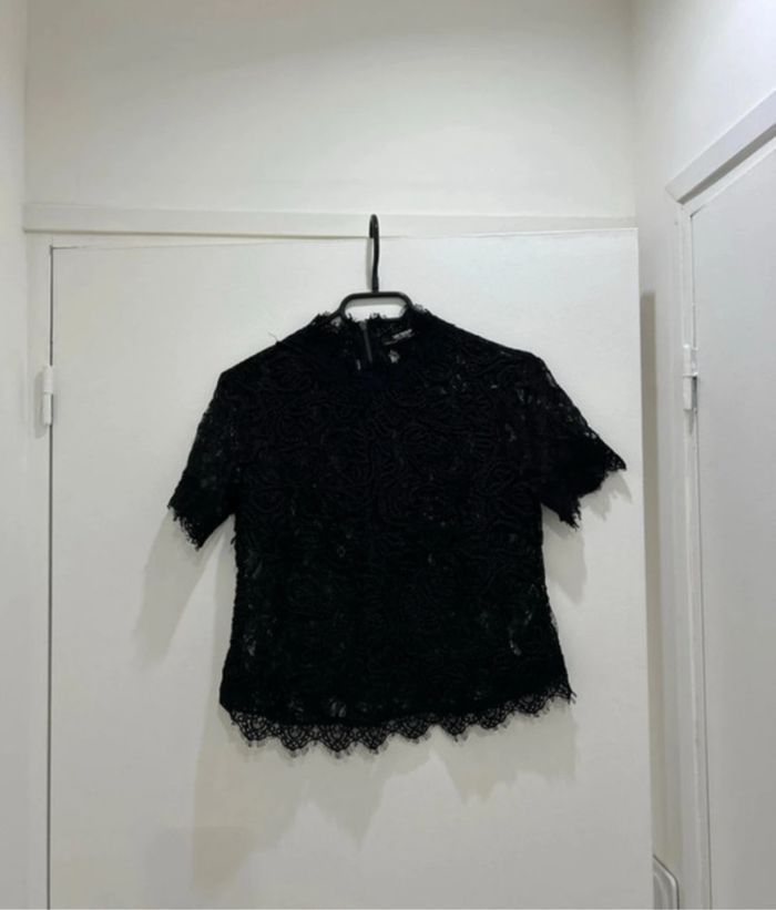 Haut a dentelles Zara taille S Neuf top court - photo numéro 2