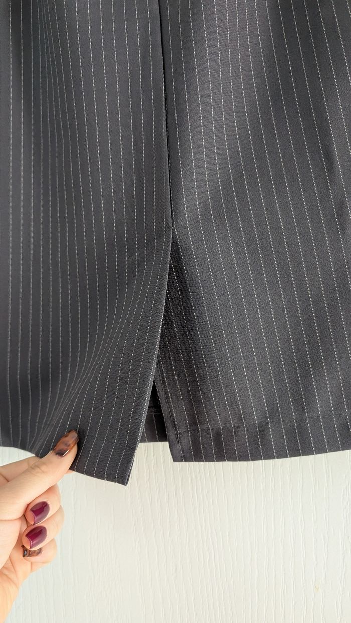Jupe classe à rayures taille 38 - photo numéro 4