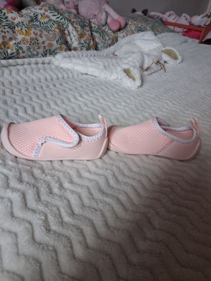 Chaussures aquatiques T23 - photo numéro 4