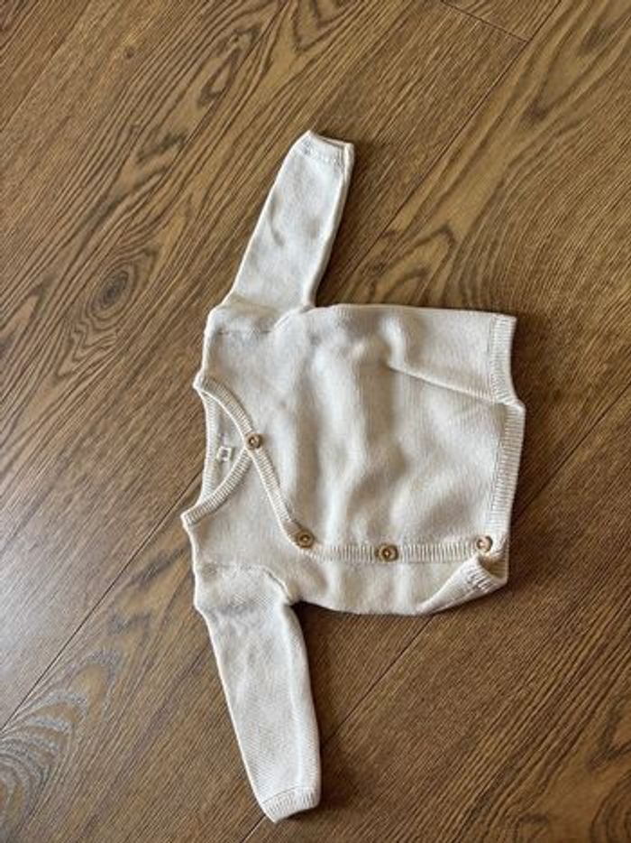 Lot de 4 gilets 1 mois - photo numéro 6