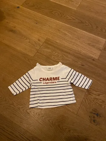 TEE shirt