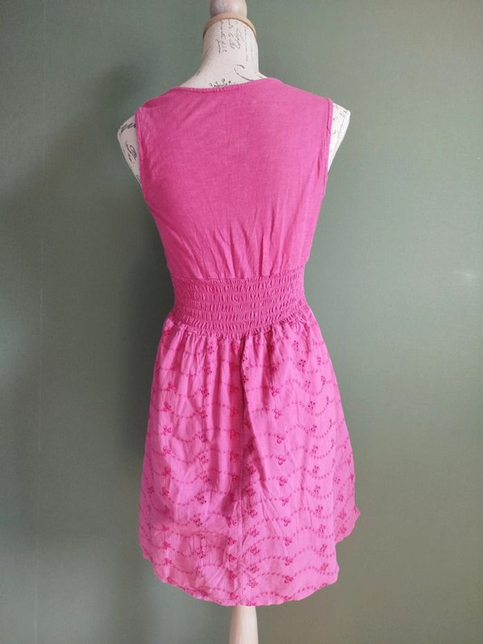Robe fushia - photo numéro 2