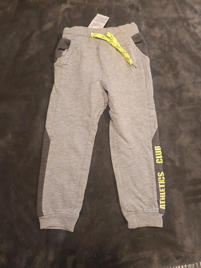 Ensemble jogging sergent major 2 ans - photo numéro 3