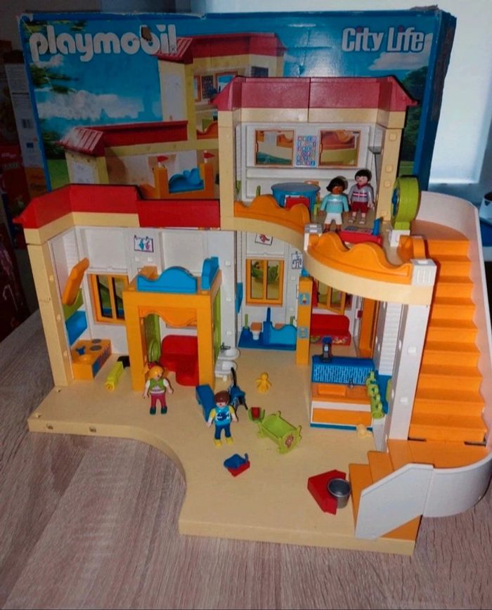 Garderie playmobil