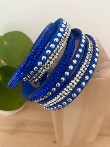 Bracelet bleu et argenté NEUF