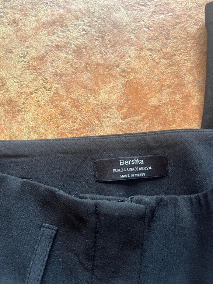 Lot pantalon Bershka XS - photo numéro 4