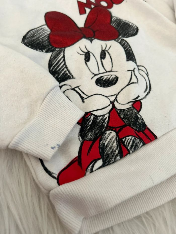 Très beau pull minnie 🥰 Disney taille 3-4 ans - photo numéro 3