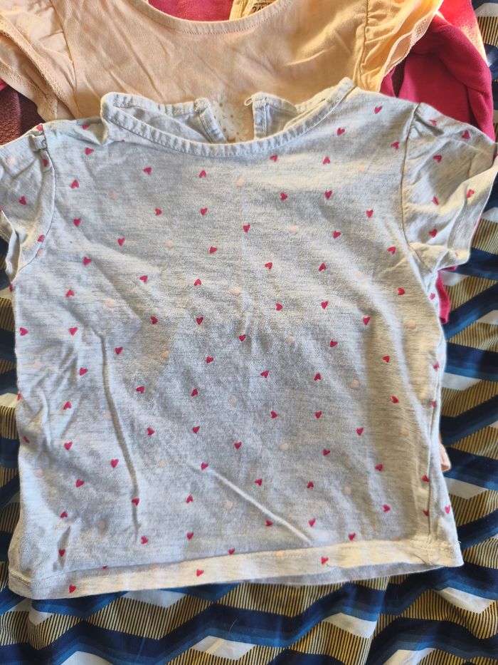 Lot 24 mois fille - photo numéro 2