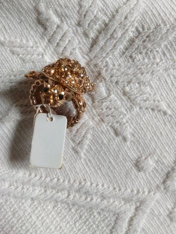 Bague élastique tortue doré neuve avec étiquette